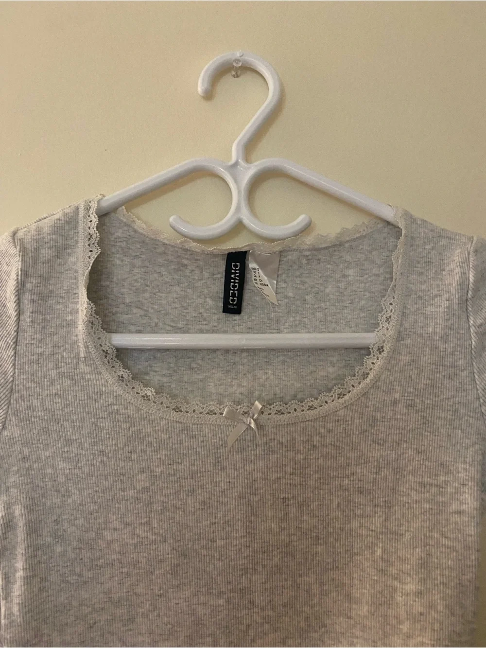 H&M - Picture 3 of 3